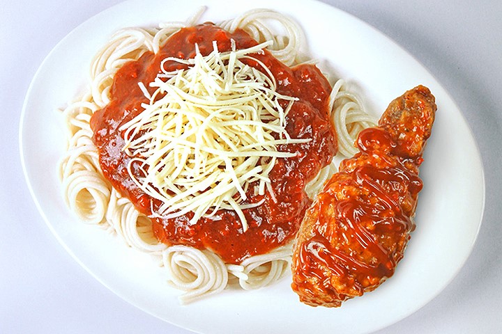 1-piece fried chicken with yummy spaghetti