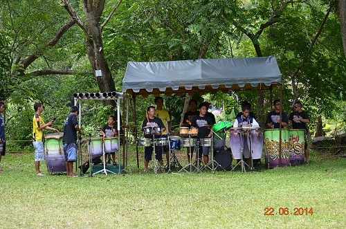 mudpack festival drumbeaters